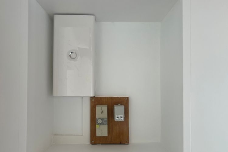 Remise aux normes d'un tableau électrique par Angers Rénovation